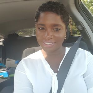 Meet your Posher, Jasmine